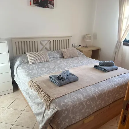 Appartement 3 Bedroom, Heated Pool, Free Parking *