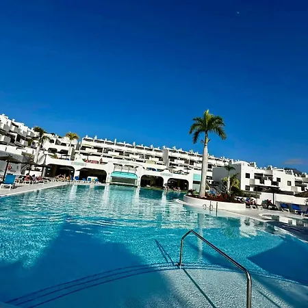 Apartman 3 Bedroom, Heated Pool, Free Parking Costa Adeje (Tenerife)