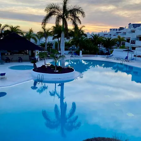 Apartman 3 Bedroom, Heated Pool, Free Parking Costa Adeje (Tenerife)